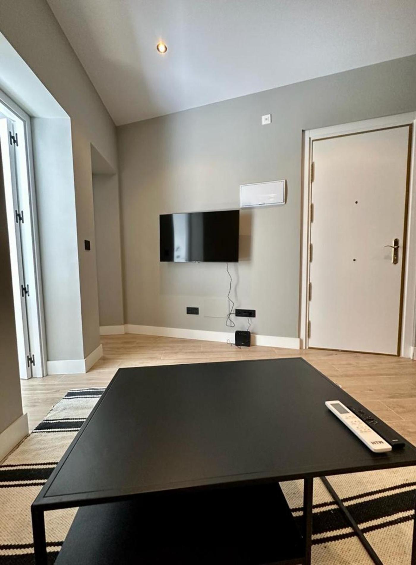 Central Apt De 2Hab Para 5Pax En Calle Silva E2 马德里 外观 照片